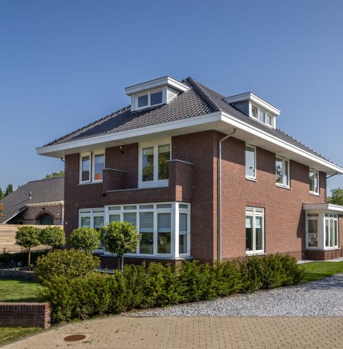 Vrijstaande woning in Houten in jaren 30 stijl