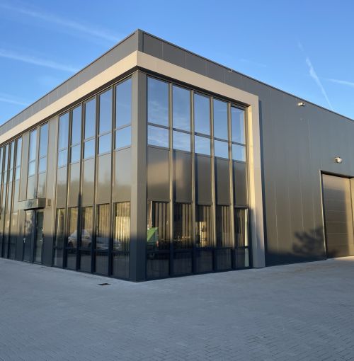 Bedrijfsverzamelgebouw Vianen