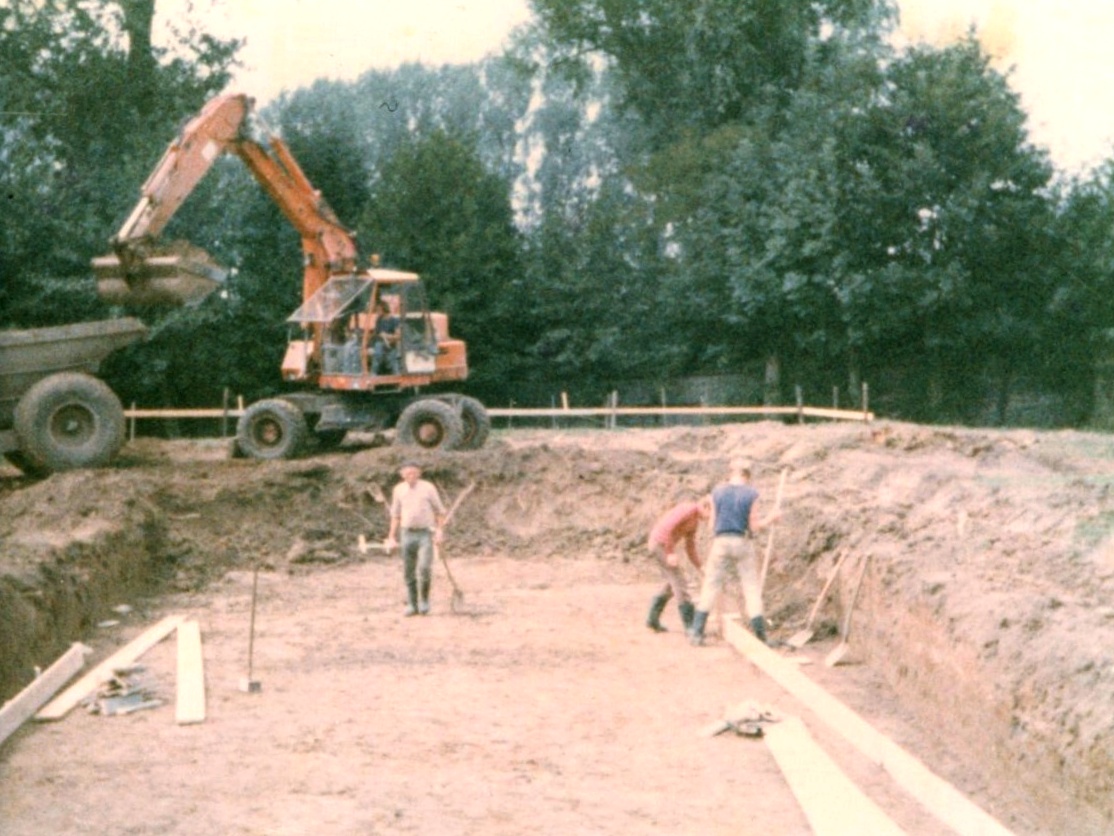 Bouw schuur Jan de With, Achthoven, Van Wiggen Bouw 1986 – foto 1