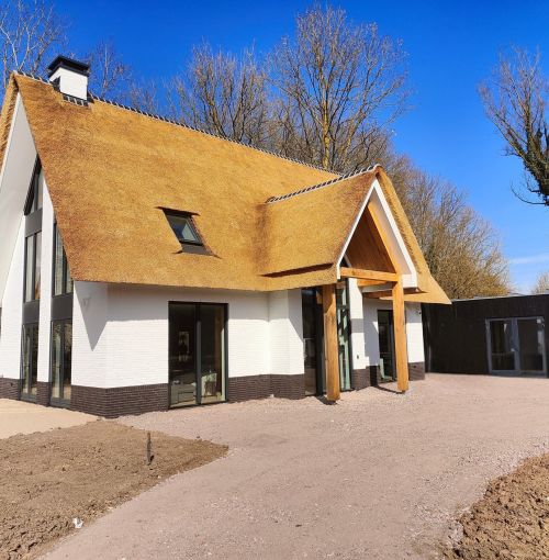 Vrijstaande luxe woning Vianen